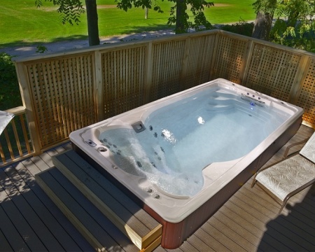 Плавательный спа-бассейн Jacuzzi SwimLife 14ft Swim Fit Плавательный спа-бассейн Jacuzzi SwimLife 14ft Swim Fit