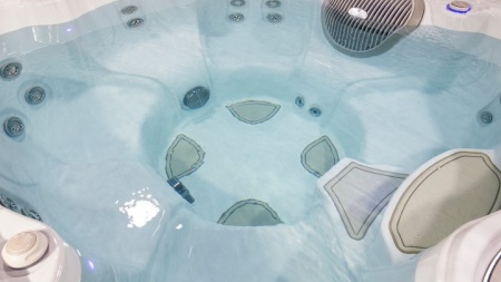 Гидромассажный спа бассейн Hydropool Serenity 6600 Гидромассажный спа бассейн Hydropool Serenity 6600