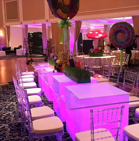 Светильник Куб 60 питание от сети 220В, RGB Светильник Куб 60 питание от сети 220В, RGB